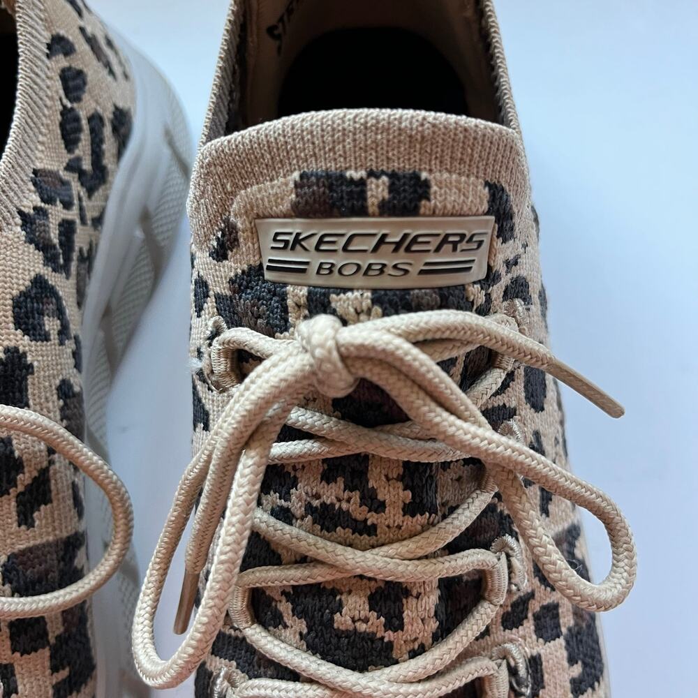 Bobs by Skechers Leopard Print Slip On Sneakers Shoes 8 Comfort Stretch Lace Up - Picture 2 of 7